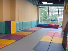 -玩胜青少儿体能(福田侨香中心)