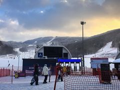 -中旅松花湖滑雪场