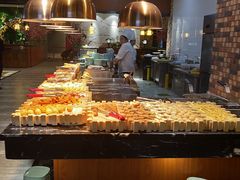 -九寸花汀海鲜烤肉自助(中东迪克店)