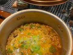 -肉甲韩国木炭烤肉(新壹街1店)