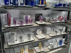 -日上免税店(三径路t3店)