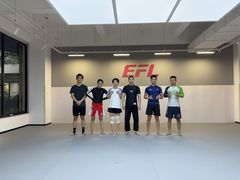 -EFL巴西柔术·综合格斗·泰拳·少儿体能训练(虹桥德必馆)