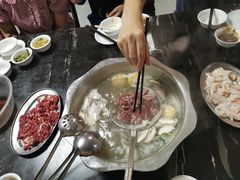 -牛一煲美食(江高店)