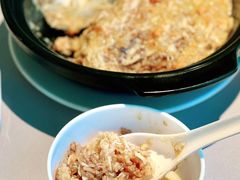 蟹黄煲仔饭-屋里厢上海菜馆