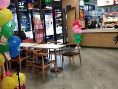 大堂-华莱士·全鸡汉堡(合肥福乐万家店)