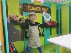 -莫莉幻想儿童乐园(郑州丹尼斯三天地店)