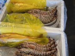 -锦绣大地生鲜食品厅(巨山路店)