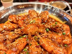 -肥肥虾庄·金牌油焖大虾(汉街SKP店)