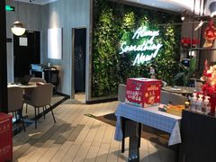 -必胜客(东大桥店)