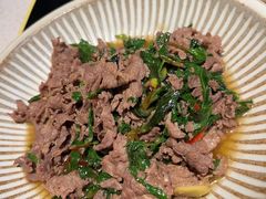薄荷炒黄牛肉-半山腰·云南菜(侨福芳草地店)