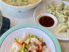 -巧克力渔家.小船海鲜胶东菜(万平口店)