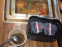 -吴氏老牌坊云南鱼豆花火锅店(通江街店)