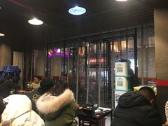 等位区-碎怂烤肉(钟楼柳巷店)