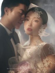 -雪中彩影婚纱摄影·微光艺术中心