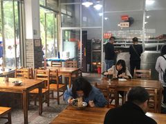 大堂-路口村义和米粉店