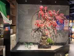 -呷哺呷哺 小火锅 (浦东新欧尚超市店)