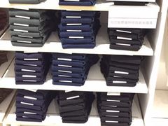 -优衣库(武汉国际广场店)