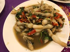 -拉威海鲜市场