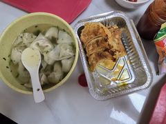 -周震馄饨