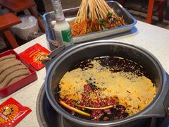 -钢管厂五区小郡肝串串香(蜀都万达店)