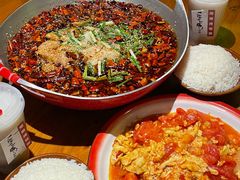 -先启半步颠·川菜小炒