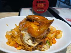 -滋味满屋美食坊(上海街店)