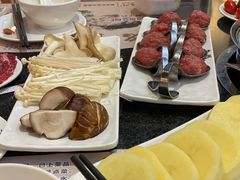 -名门潮牛·鲜牛肉海鲜火锅.烧烤自助餐厅(诚丰广场店)