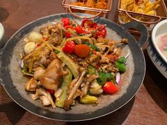 牛蛙锅-苦尽酒馆·川菜(鼓楼店)