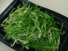 -新峰肉骨茶