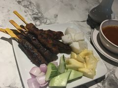 沙爹鸡牛肉拼盘-关夫人餐厅(阳光广场店)