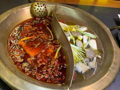 -沸炉重庆老火锅(军事博物馆店)