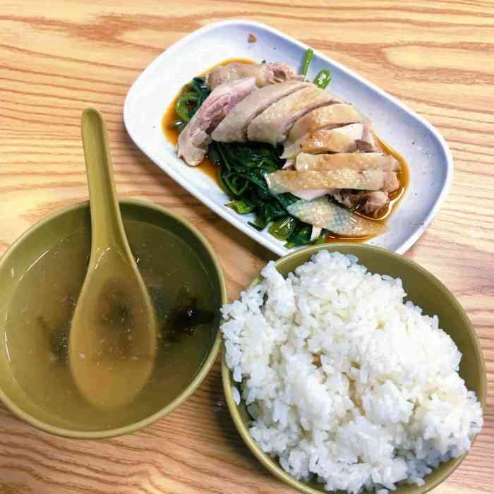 湛江鸭仔饭(天佑北店)-"早上以为有早餐吃什幺的,结果没开门.下次.