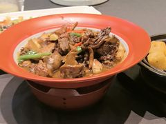 -香山湖家家宴(中山陵店)