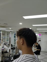 -米娜护肤造型