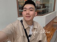 -Line 咖啡(石厦花园店)