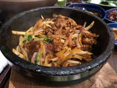 石锅孜然羊肉-君悦酒店·1881·北京烤鸭