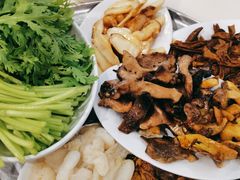 -太婆天府山珍酒楼(亚运村店)
