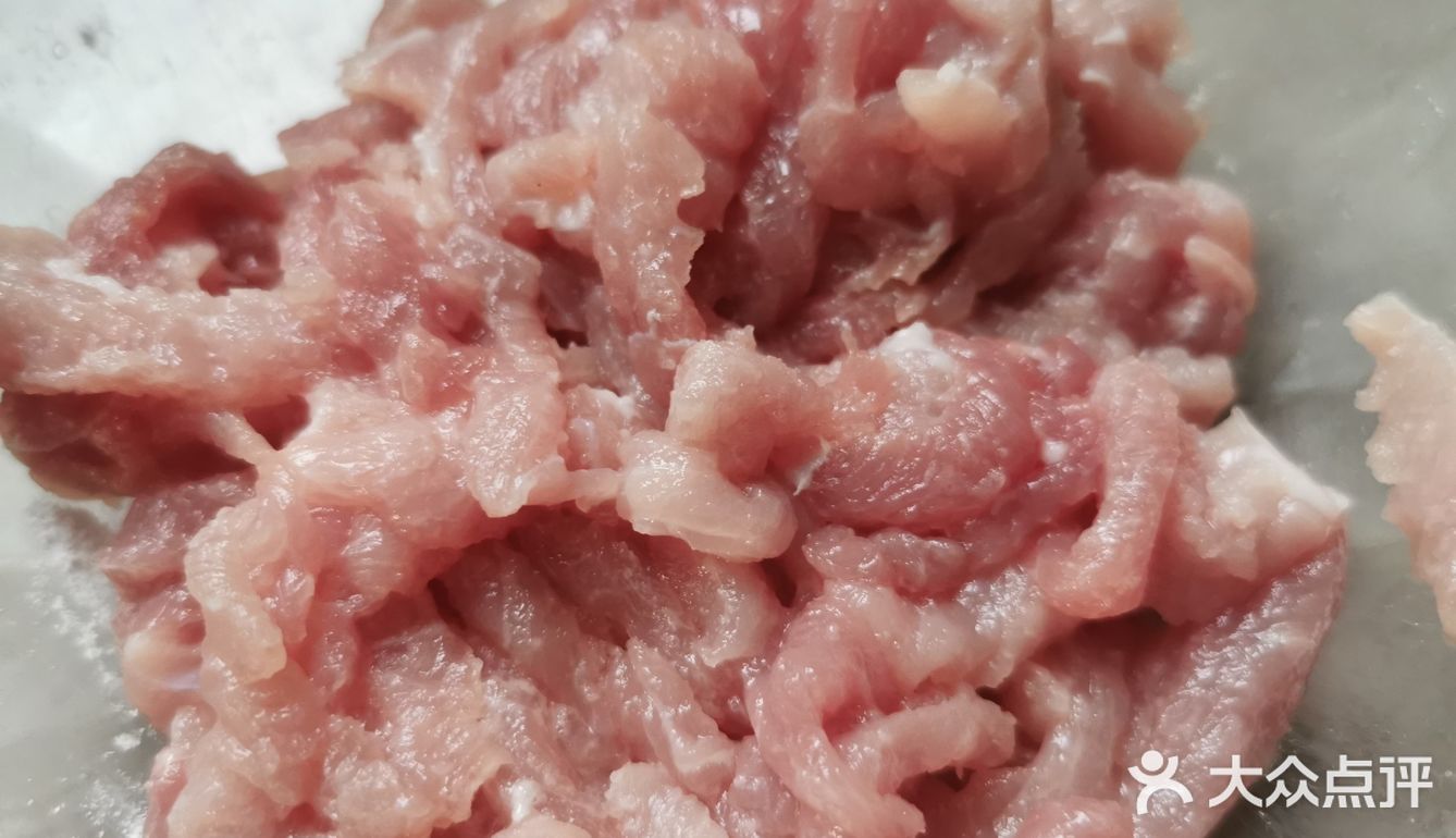 鱼香肉丝，配着米饭吃，超级好吃