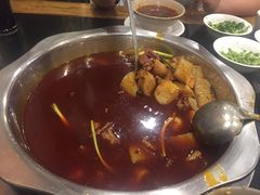 -冯记香辣兔火锅(茶店子总店)