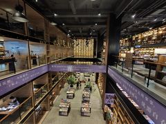 -半山书局(新世纪商城店)