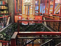 -琥珀老六龙虾(四里河店)