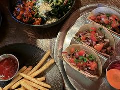 -Q MEX 库迈墨西哥餐吧(三里屯店)