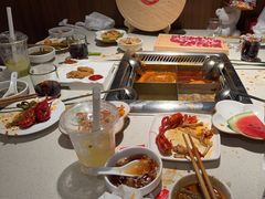-海底捞火锅鲜切牛肉主题店(长寿路店)