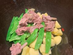 -姐弟小东北·铁锅炖