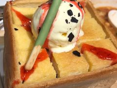 面包诱惑-大话小腰(鸟巢店)