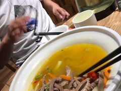 -香山湖家家宴(中山陵店)