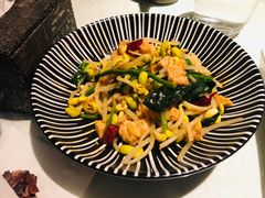 菠菜豆芽拌面筋-汉唐宴长安食府