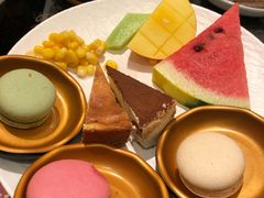 -牛YO寿喜烧·铁板烧和牛火锅自助(市府恒隆店)