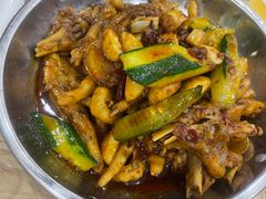 -江城燕子大排档(江汉路步行街店)