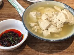 石磨豆花-土桥手掌鸡·26年灌县老味道(都江堰店)